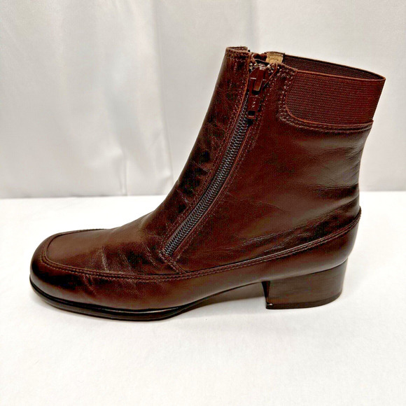 Ros Hammerson Womens Boots 7N Ankle Height Brown Leather Zip Butter Soft Booties - Picture 7 of 15